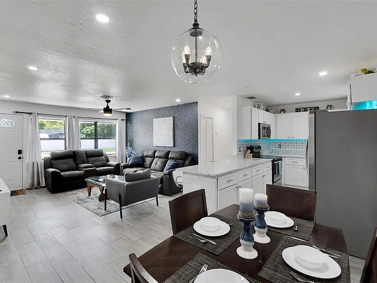 4731 W Montgomery Ave — Photo 20