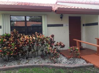 11204 SW 56th Pl, Cooper City, FL 33330