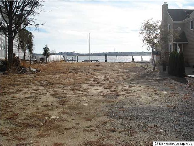 2nd image of 797 South Drive