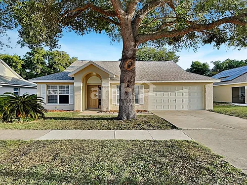 3826 Bayshore Cir Photo 1
