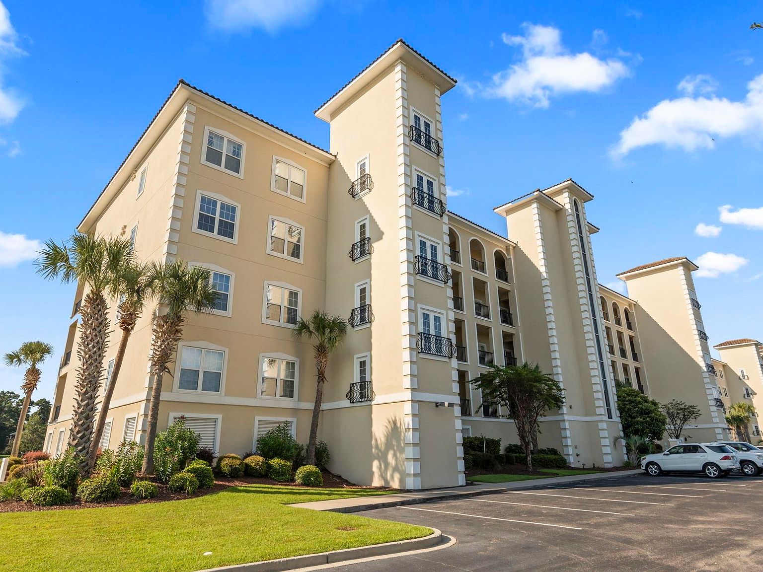 249 Venice Way #3301