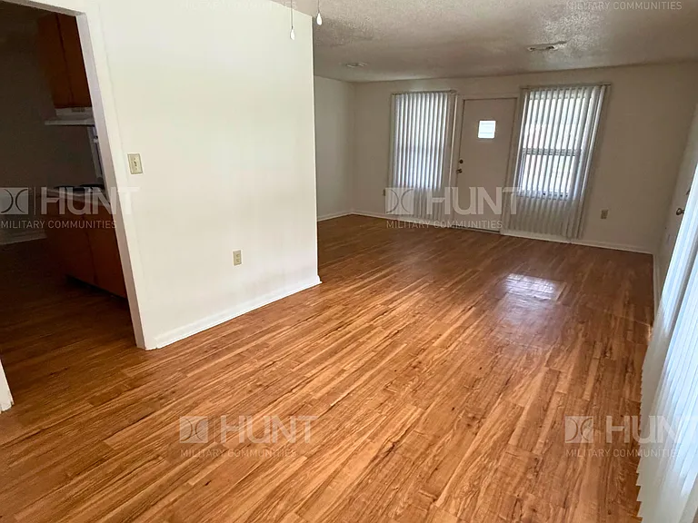 345 Dahlia Dr — Photo 3