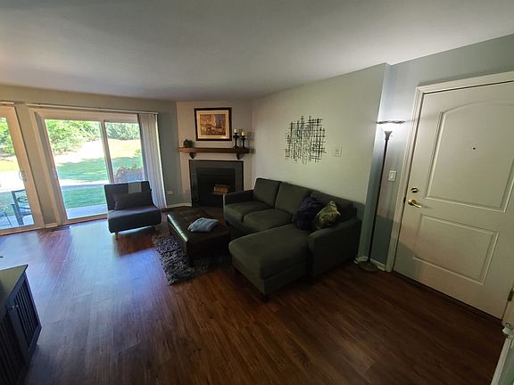 4th image of 631 N Deer Run Dr #5B12