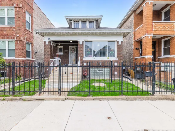 6733 S Campbell Ave, Chicago, IL 60629