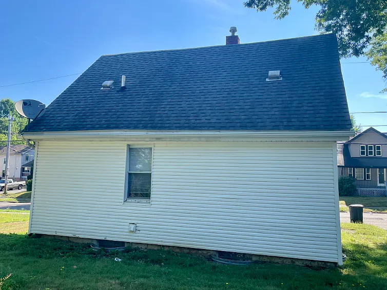 425 Cole Ave — Photo 4
