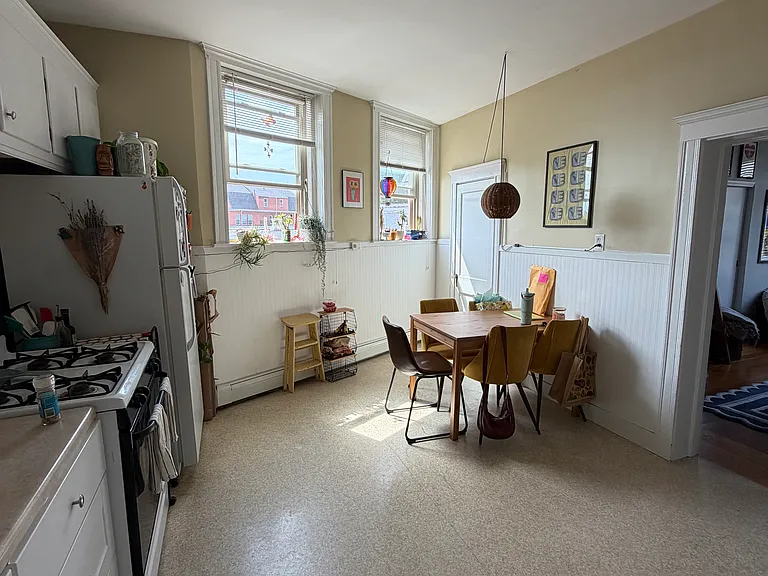 108 Bristol Rd #2 — Photo 8
