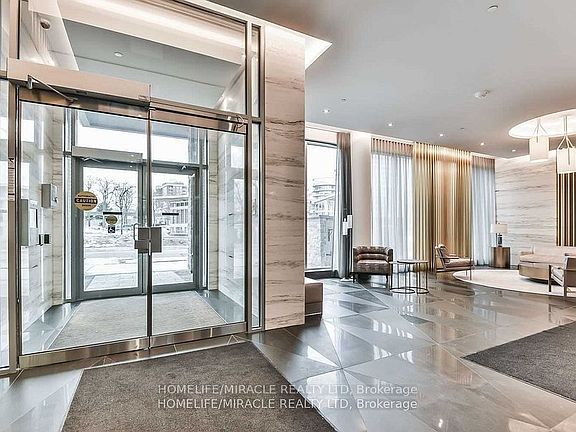 2nd image of 7 Kenaston Gdns #201