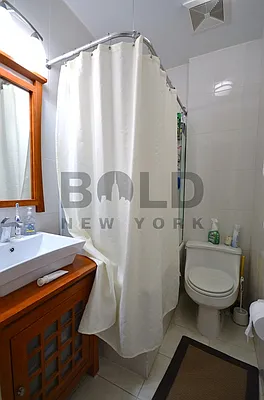 Rented by Bold New York | media 8