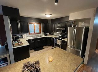 225 Mountain View Dr, Lead, SD 57754