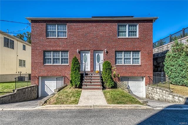 1st image of 7 Wells Park Dr #1