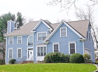 519.5 Flax Hill Rd, Norwalk, CT 06854