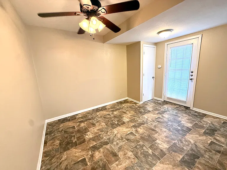129 W Ann Dr — Photo 5