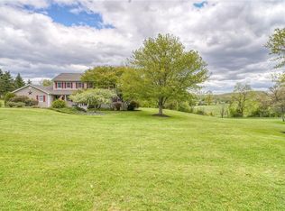 50 Ruth Ln, Chester, NY 10918