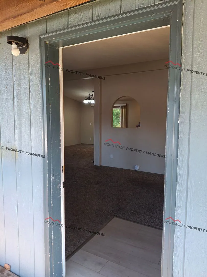 r267a Skyview — Photo 3
