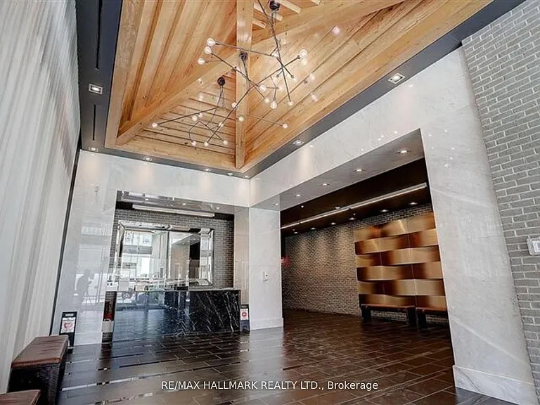 210 Simcoe St #2507 — Photo 11