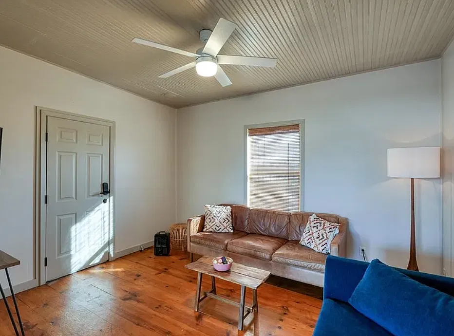 2 bed, 668 sqft, $1,100 — Photo 4