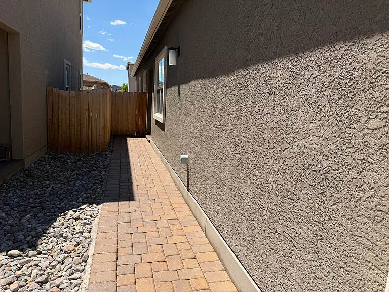 7693 Boulder Falls Dr — Photo 3