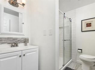 259 SW 137th St, Burien, WA 98166