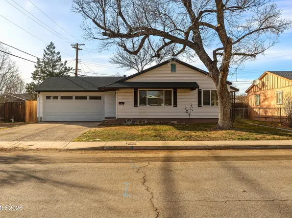 2455 Coppa Way, Sparks, NV 89431