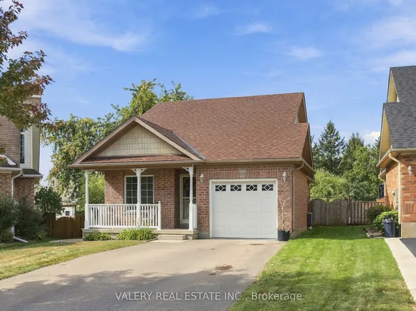 106 Doctor Moore Ct, Halton Hills, ON L7J 3A7