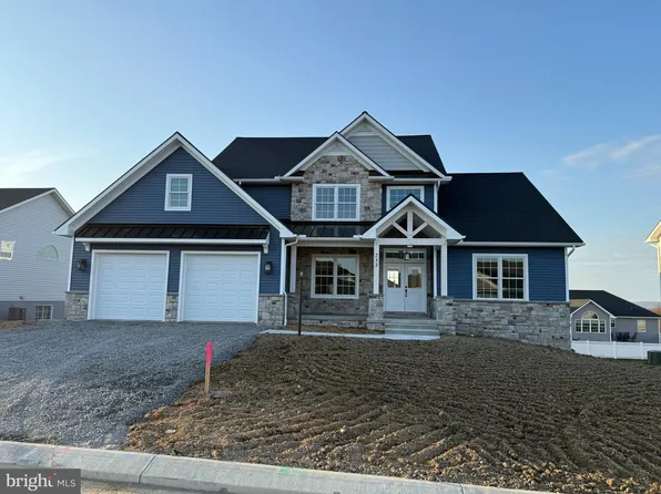 232 Daisy Dr, Lebanon, PA 17046