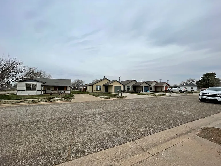 503 E Rice St — Photo 19