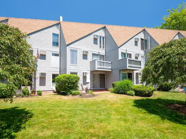 23 Cusack Road #29, Hampton, NH 03842