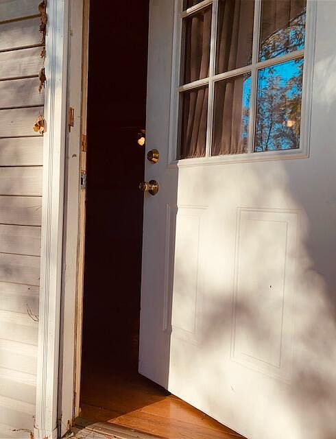 1st image of 50058 Circle Dr