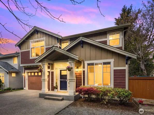 7614 NE 169th Lane, Kenmore, WA 98028