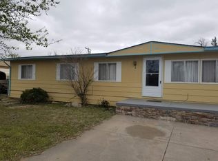 808 Clark Ave, Dodge City, KS 67801