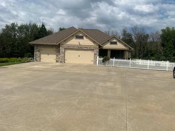 20020 Eastman Rd, Pacific Junction, IA 51561