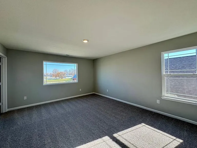 Plano Dr — Photo 15