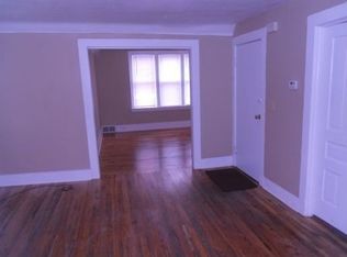 326 Sweet St NE, Grand Rapids, MI 49505