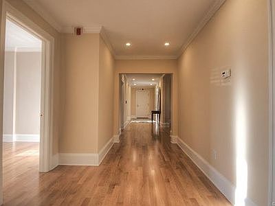 5th image of 2620 Stuart Ave #U1e