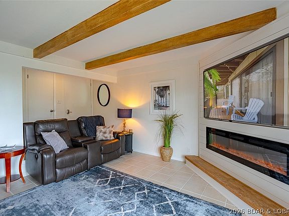 4th image of 92 Waters Edge Ct Unit 1B
