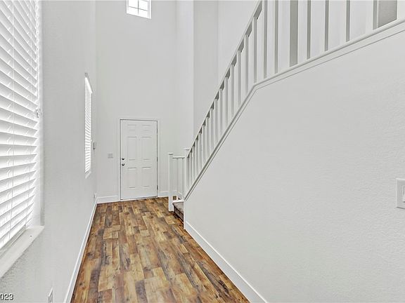 5th image of 4531 Cradle Cliff St