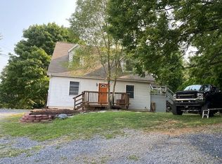 331 York Rd APT B, Carlisle, PA 17013