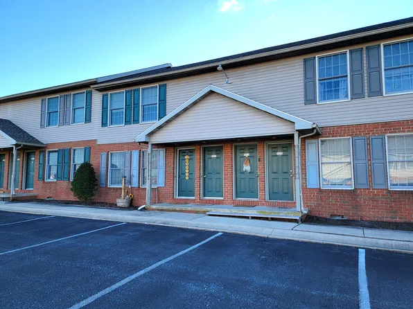 1513 Lincoln Heights Ave, Ephrata, PA 17522