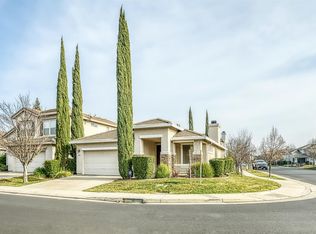 9701 Sage Thrasher Cir, Elk Grove, CA 95757