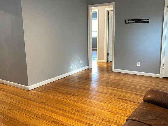 Has mount for TV installed or can be removed