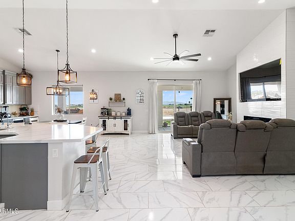 5th image of 23622 W PASSEO Way