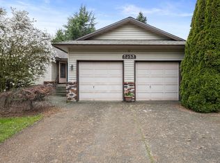 5553 181a St, Surrey, BC