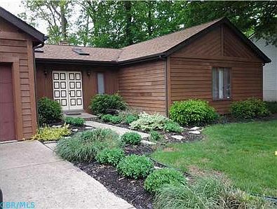 2nd image of 6013 Almina Dr