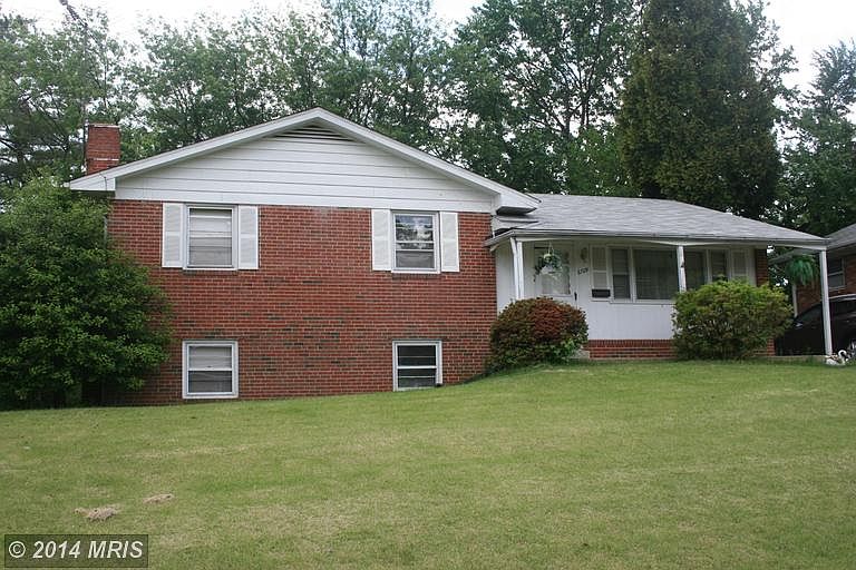 1st image of 6709 Beddoo St