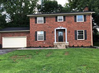 218 Brandywood Ct, Bowling Green, KY 42101