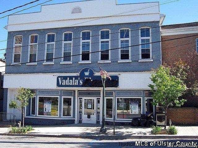 1st image of 60 Vineyard Ave