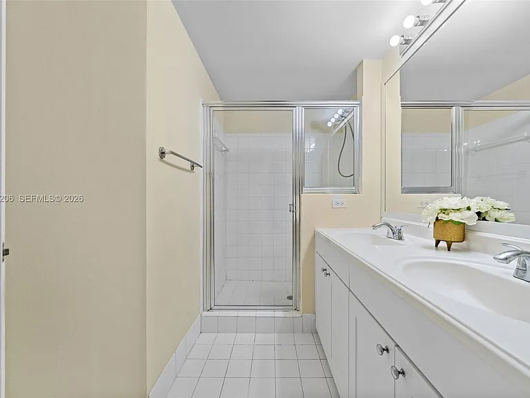 17150 N Bay Rd #2908 — Photo 23
