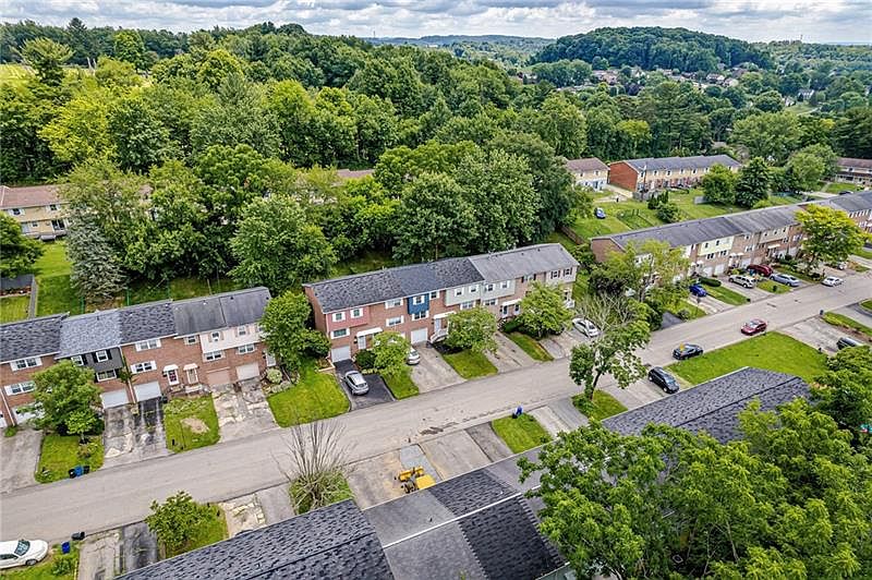 949 Academy Heights Dr, Greensburg, PA 15601 Zillow