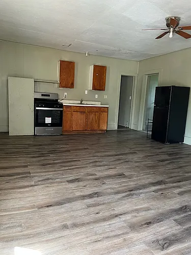 310 N Springfield Ave Photo 1