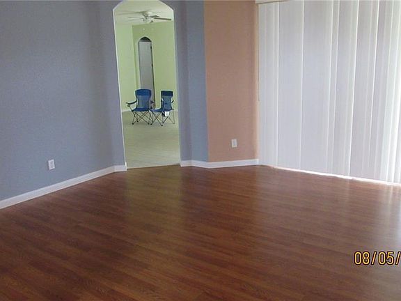 3rd image of 2880 Paige Dr